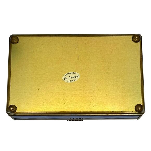 Vintage Via Vermont Etched Blue Glass Trinket Box With Mirrored Bottom - Picture 13 of 13